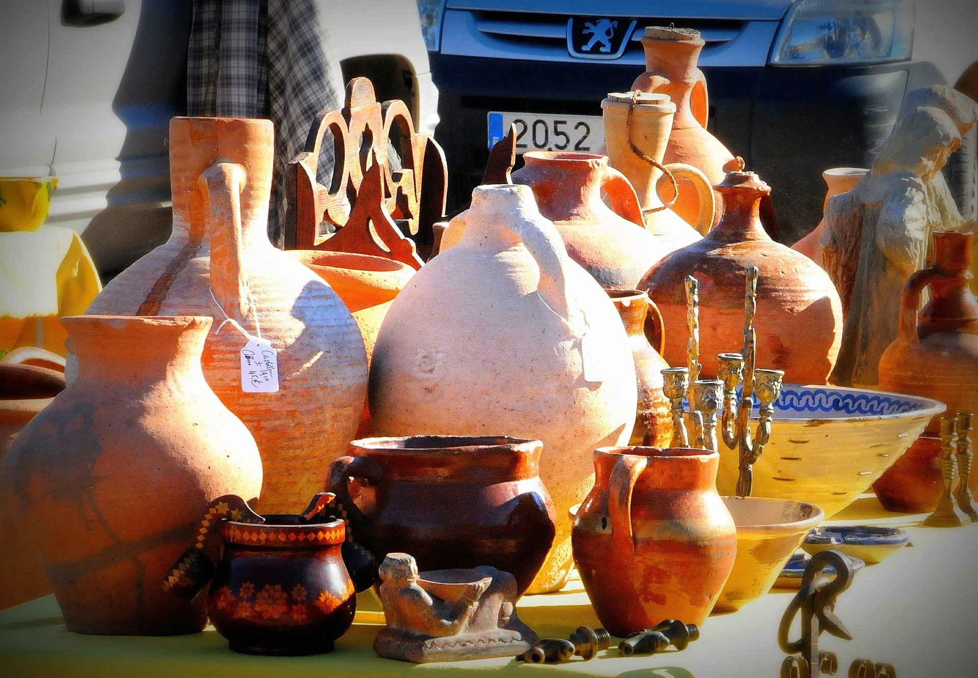 Quelle est la valeur des jouets anciens sur le marché de brocante ?